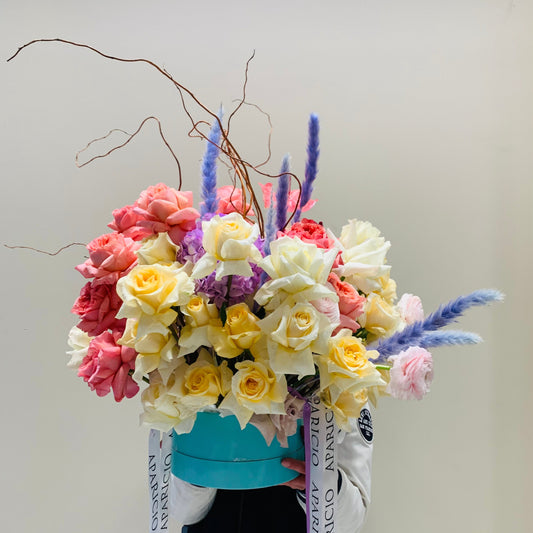 Floral Basket "Romance in Venice"