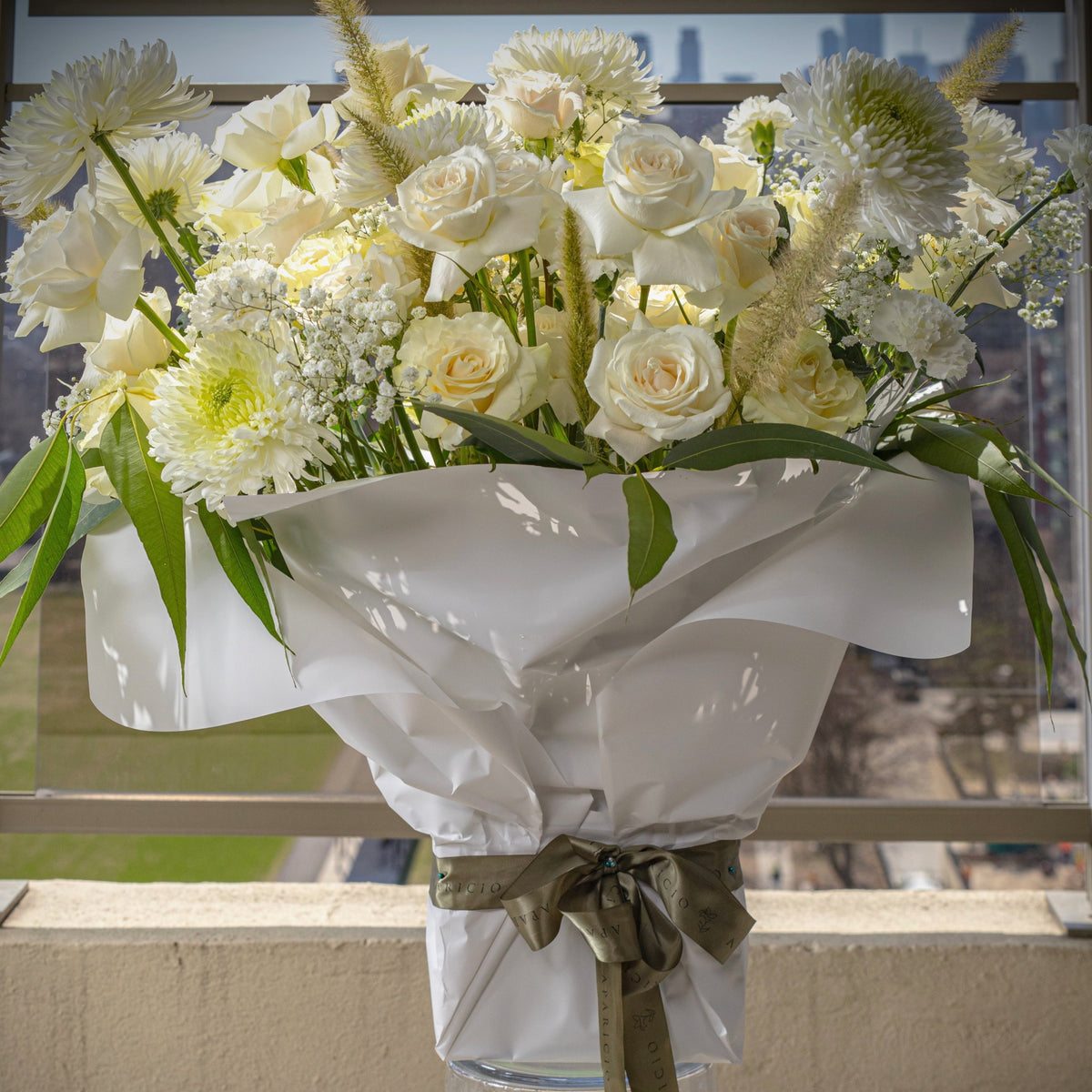Floral Basket "Royal London"