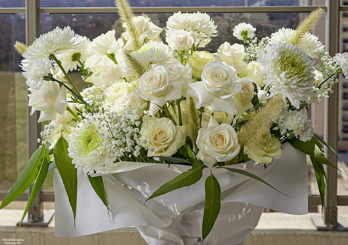 Floral Basket "Royal London"